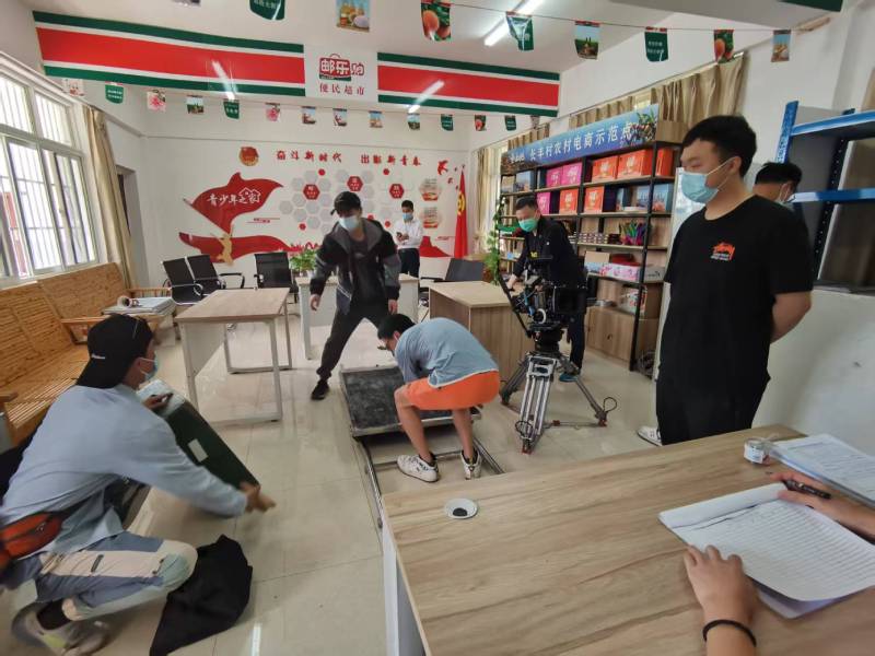 浪卡子县广告片拍摄公司：极简主义践行者，少即是多的视觉哲学