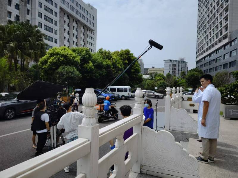 浪卡子县广告片拍摄公司低成本实现高规格制作的诀窍